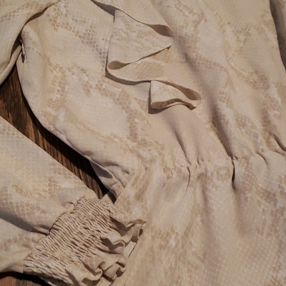 Banana Republic Print Riffle Dress - Picture 4 of 7